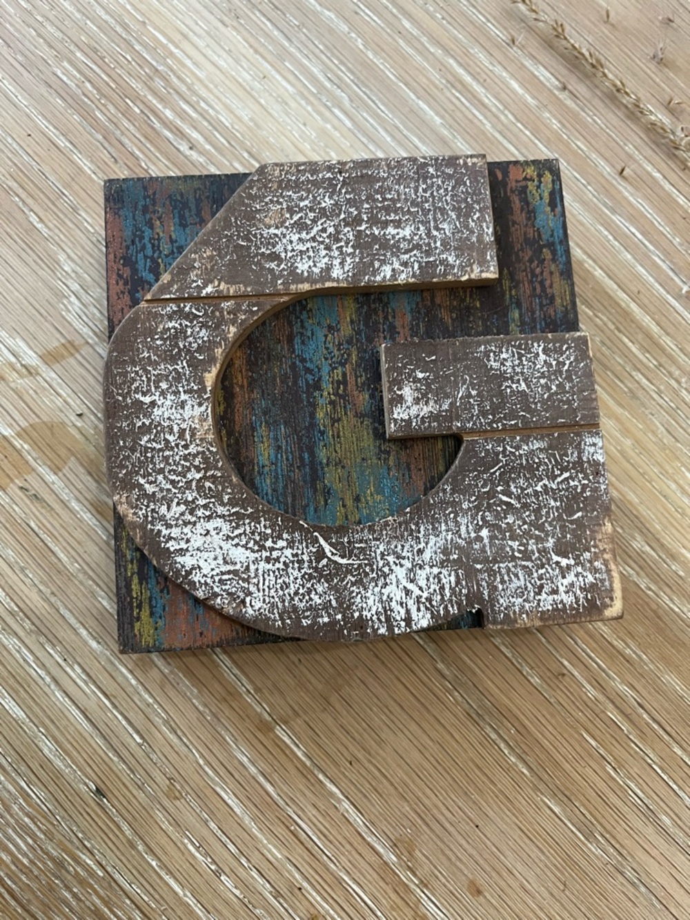 Distressed Wooden Letter G Wall Accent - Multi-Color